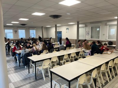 Cantine 2 {JPEG}