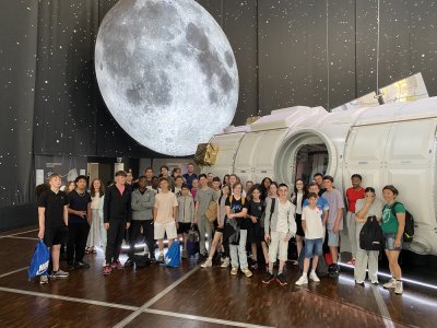 Cité des Sciences groupe 2 {JPEG}